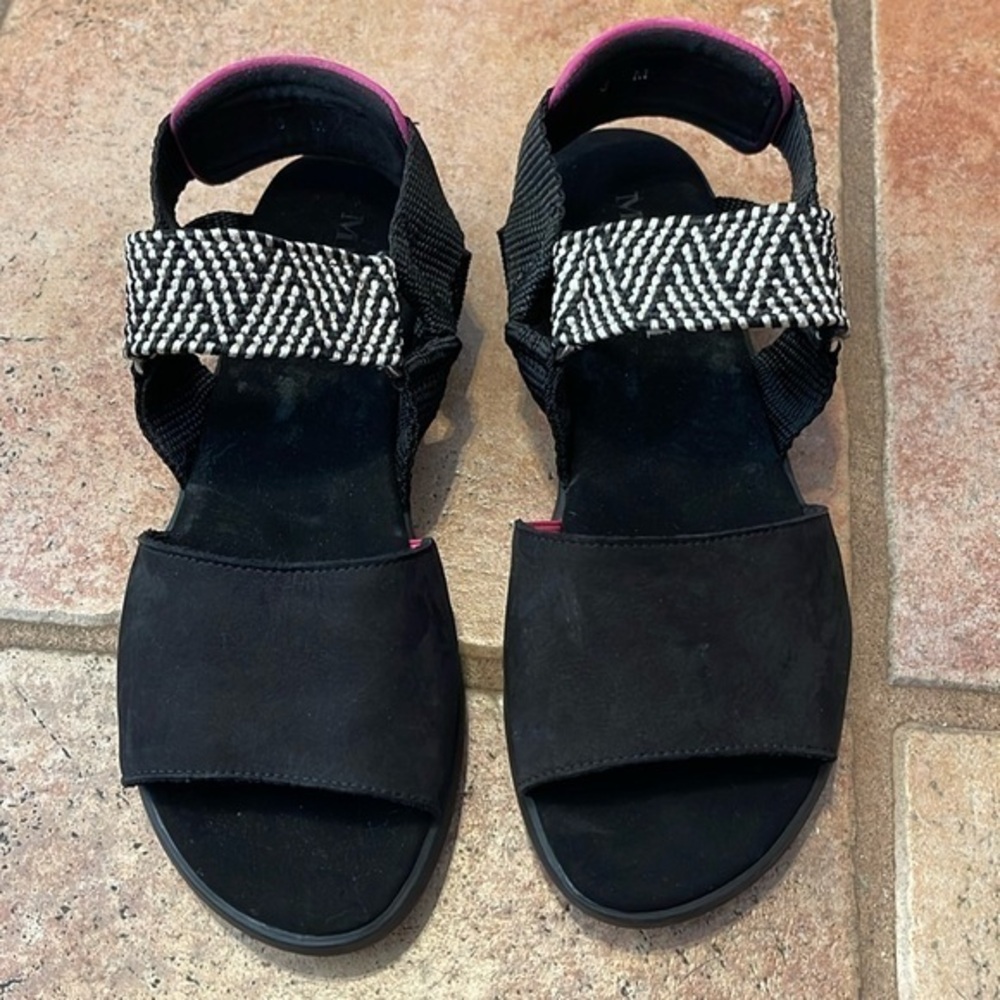 Sesto menucci slip on sandal size 6